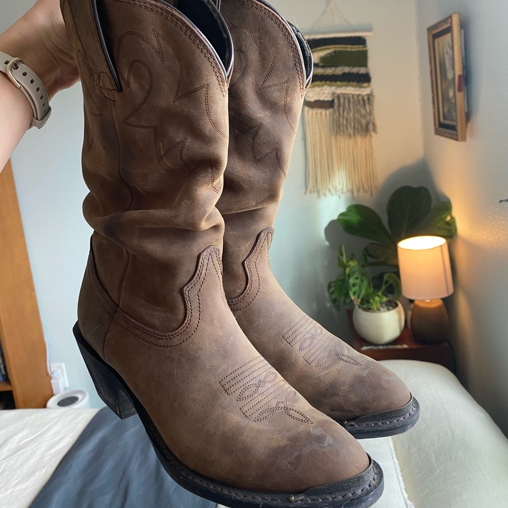 Durango Womens 11” Slouch Boot Size 7.5M Tan Color